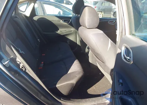 2016 Nissan Sentra Fe+ S/S/Sl/Sr/Sv z USA, uszkodzony, nr VIN 3N1AB7AP2GL647597